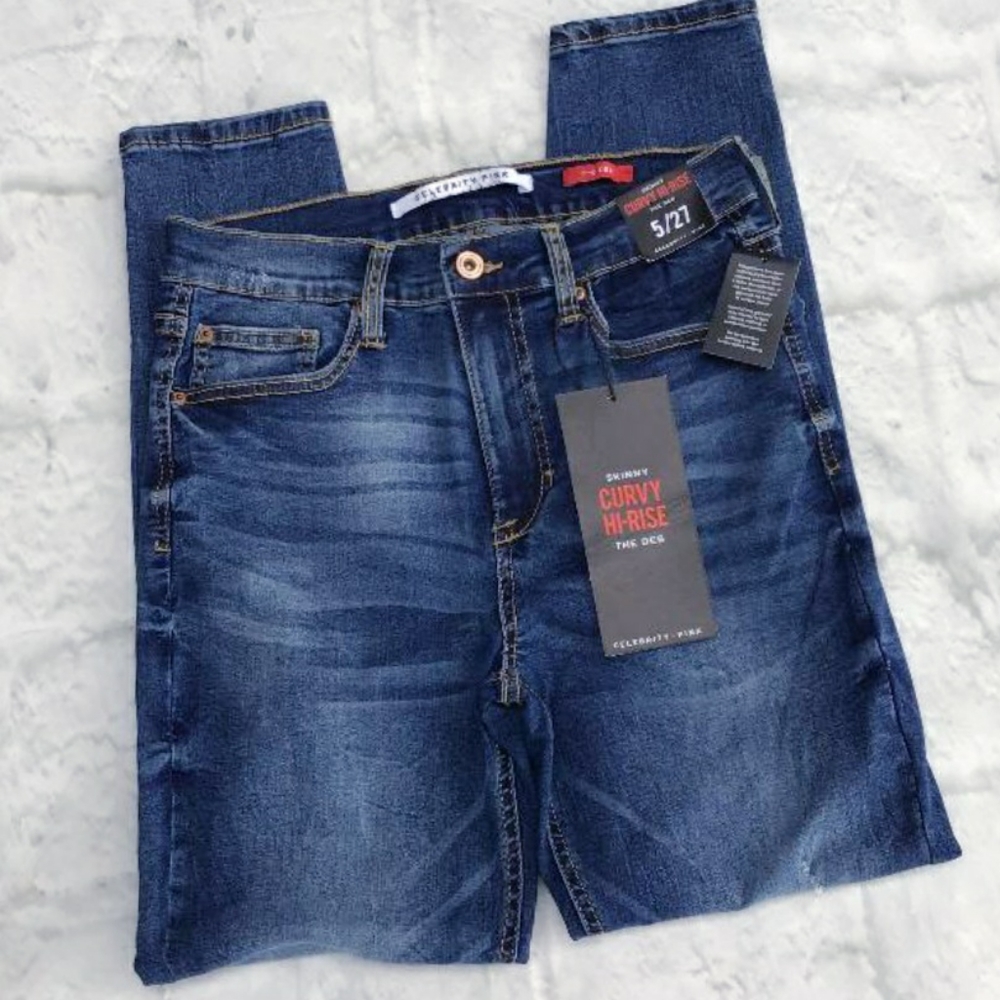 CELEBRITY PINK The Deb Curvy High Rise Skinny Jean - Picture 9 of 12